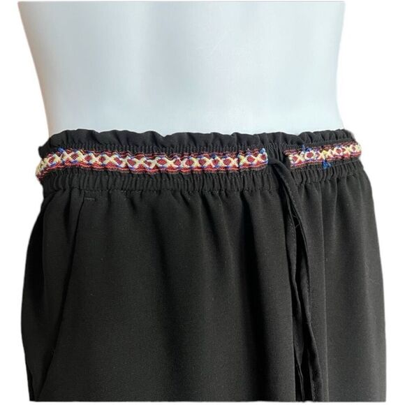 Womens H&M Divided Black Boho Embroidered Waistline Pants - Sz 6 - Picture 2 of 2